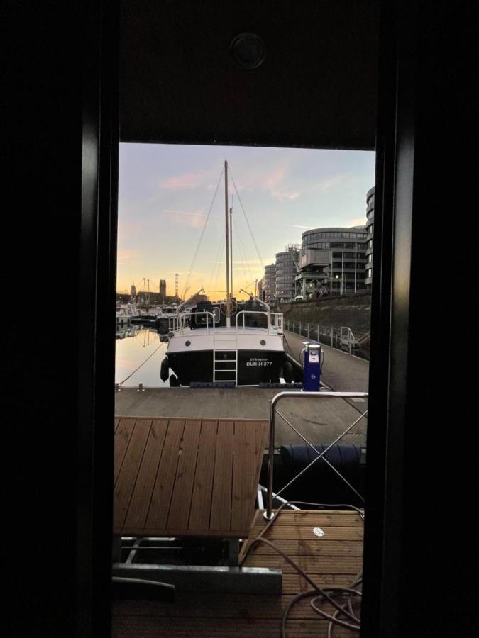 Hausboot Lore Duisburg Luaran gambar