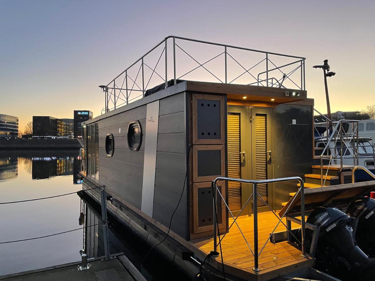 Hausboot Lore Duisburg Luaran gambar