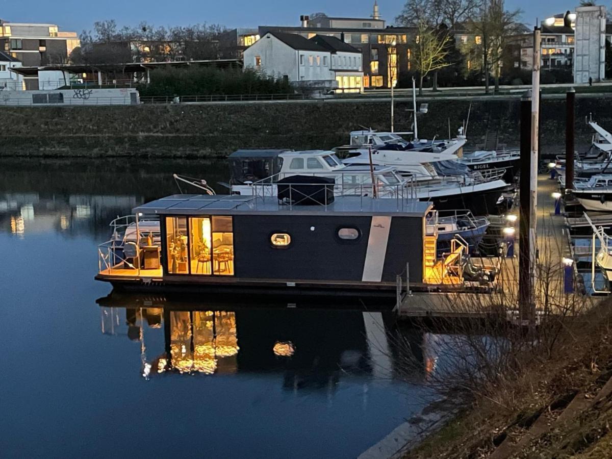 Hausboot Lore Duisburg Luaran gambar