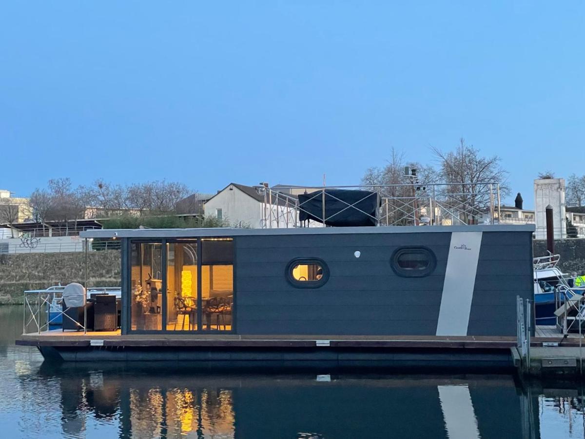 Hausboot Lore Duisburg Luaran gambar