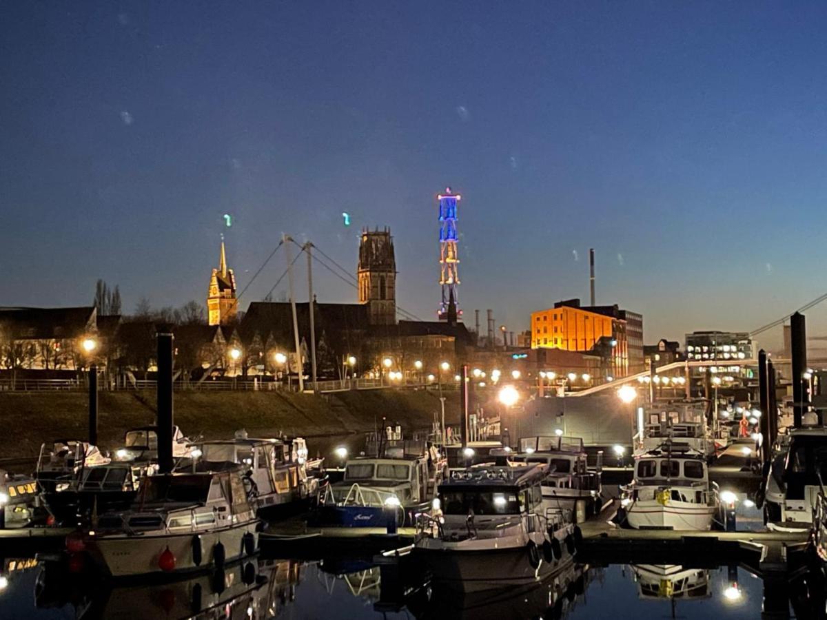Hausboot Lore Duisburg Luaran gambar